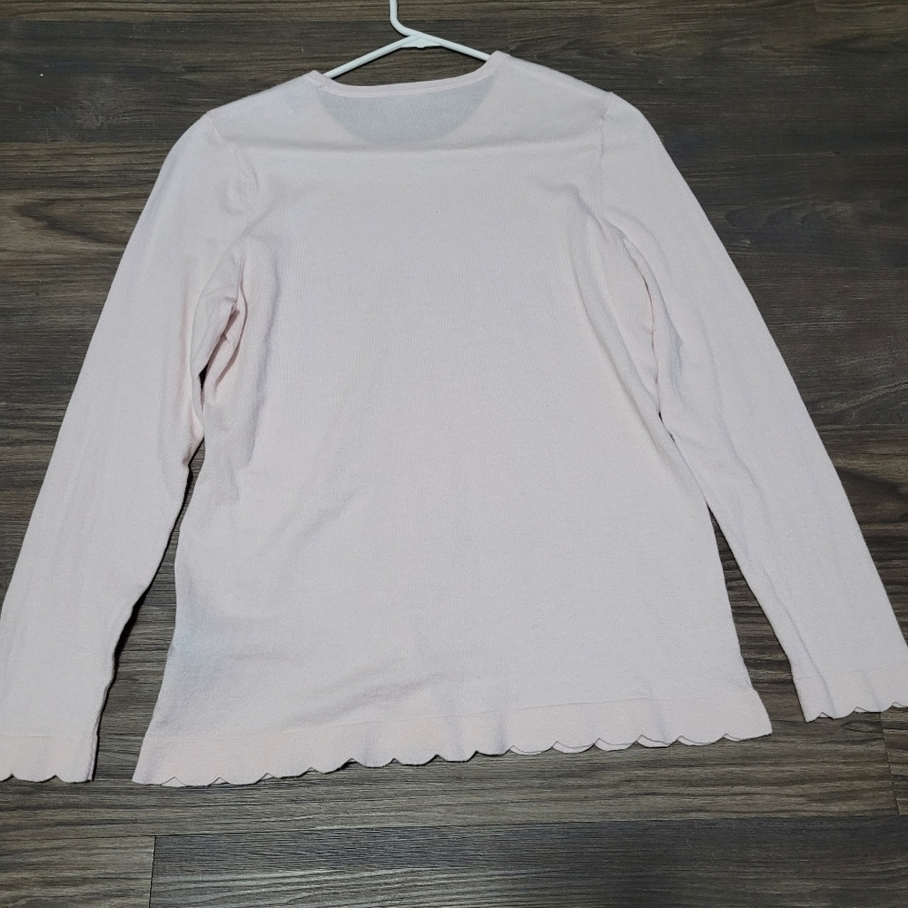 J. McLaughlin Henri Cashmere Blend Sweater Size M Coral Pink Scallop Hem - Picture 3 of 3